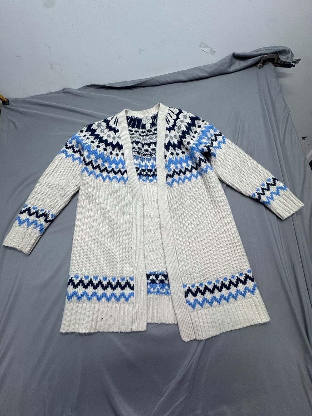 St. John's Bay Fair Isle Cardigan Sweater Size S Cream Blue Nordic Knit